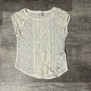 Lace Shortsleeved Top